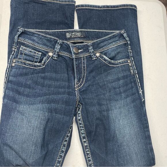 Silver Suki Jeans size 27 x 32 women’s denim W27 - Picture 1 of 6